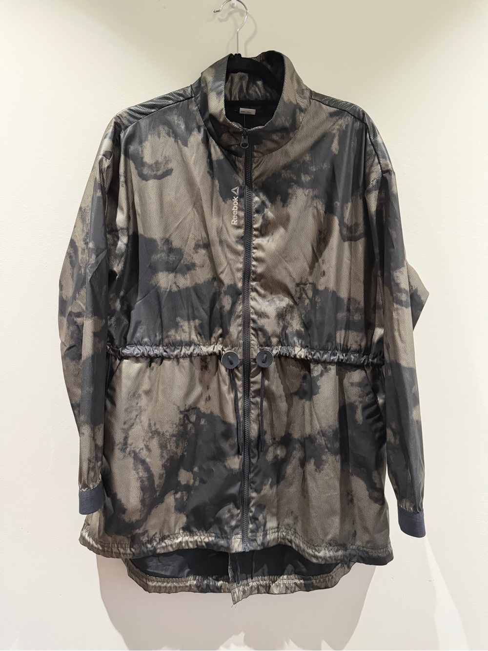 Reebok Women’s Black & Olive Tie-Dye Metallic Lightweight Windbreaker Jacket